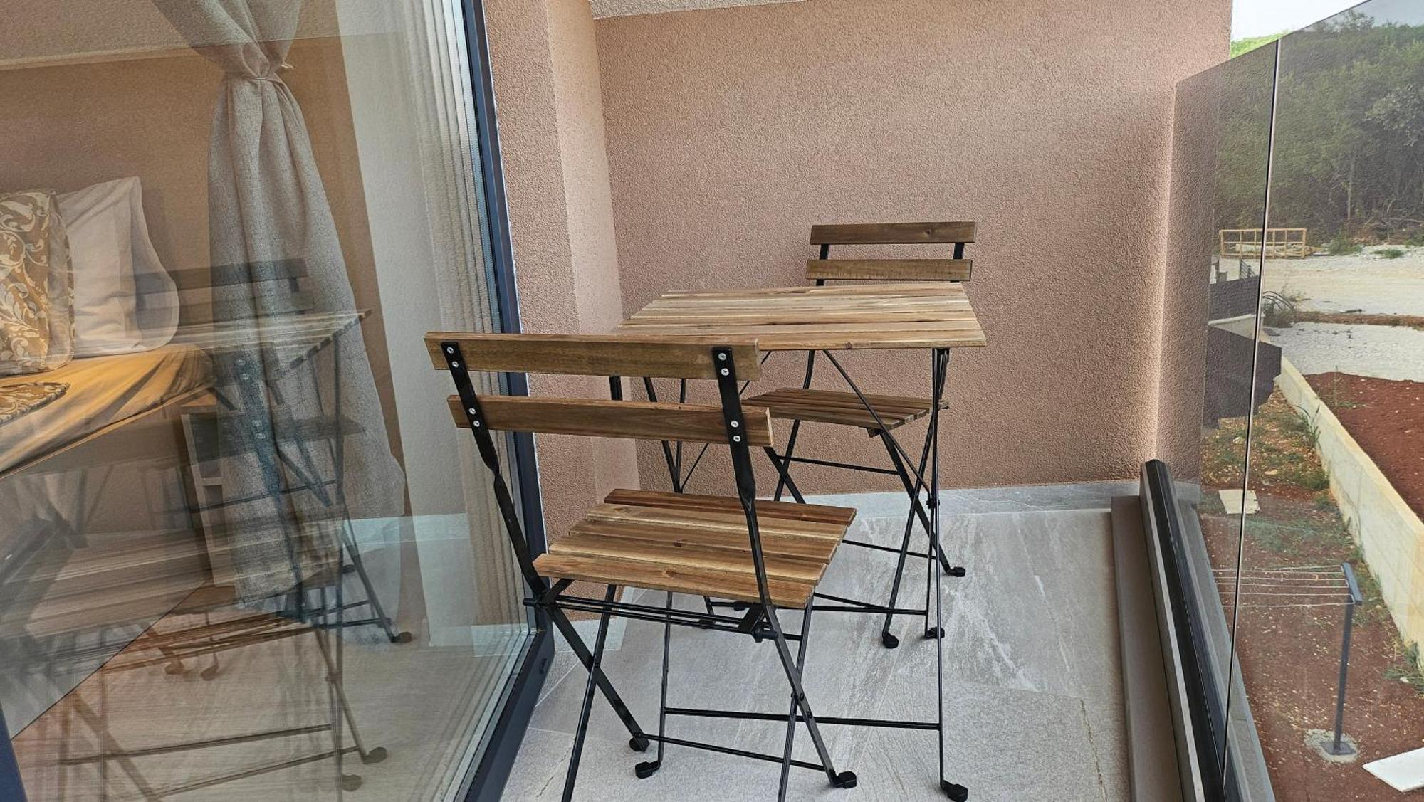 Richi Rooms & App Funtana Buitenkant foto